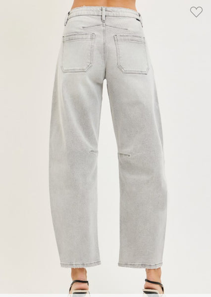 Relaxed Grey Barrel Jeans
